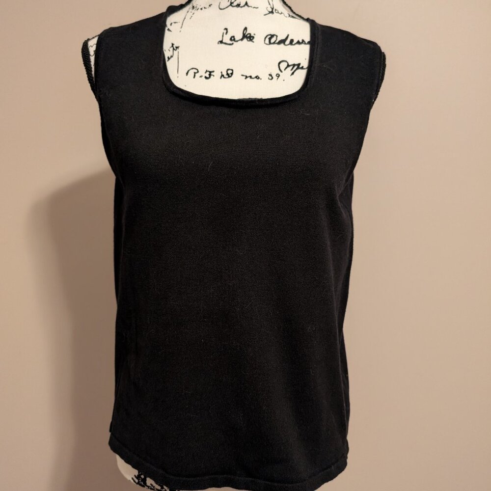 Obee Sleeveless Sweater